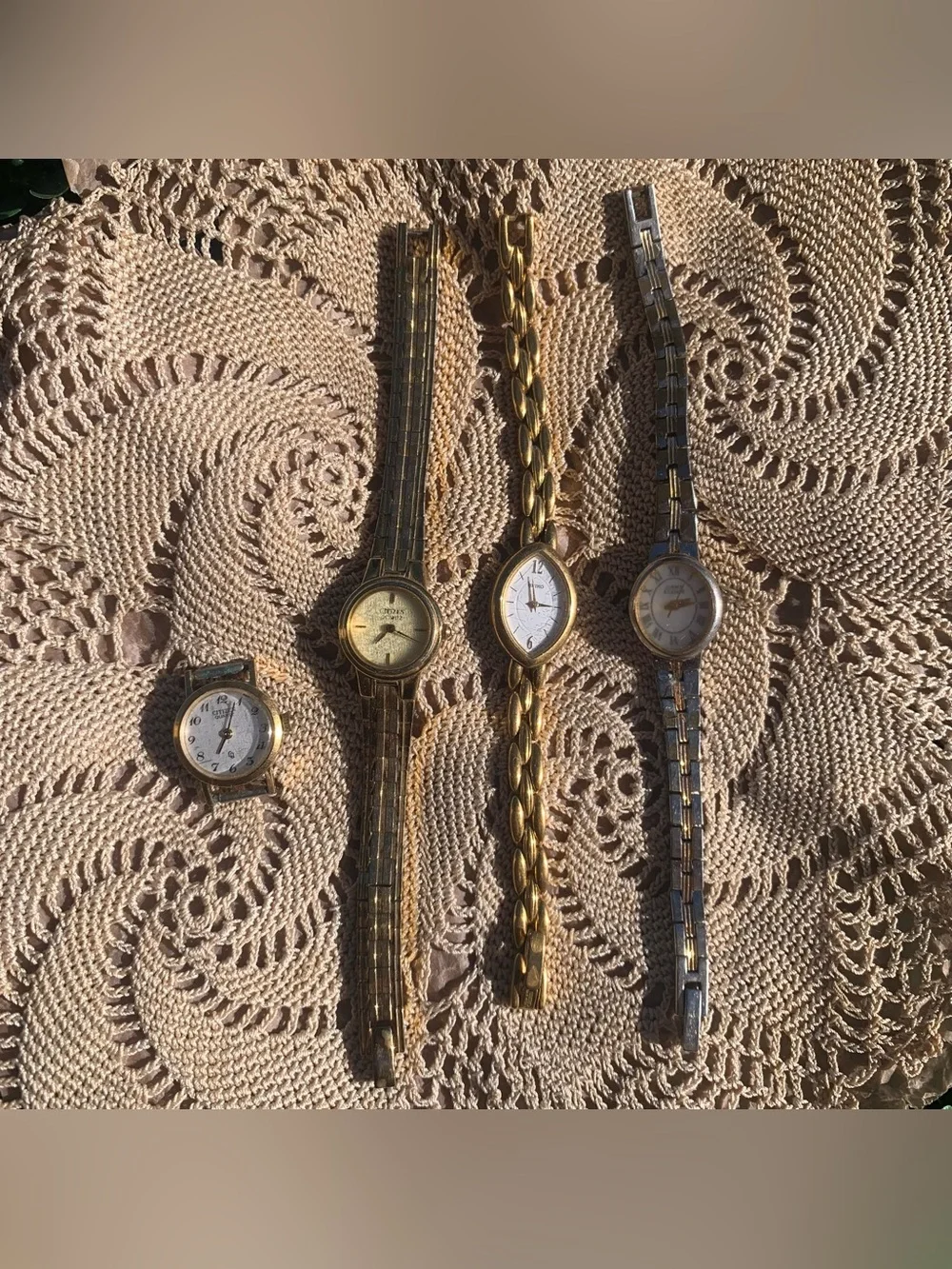 As Is Vintage Women’s Dainty Metal Wrist Watch Bundle Seiko Citizen etc - Picture 10 of 15